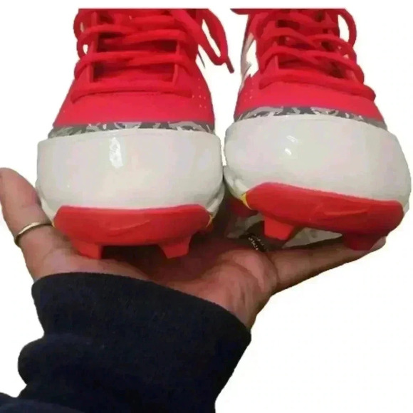 Nike Youth Red And White Trout Fastflex Baseball Cleats 5.5Y - Picture 6 of 14